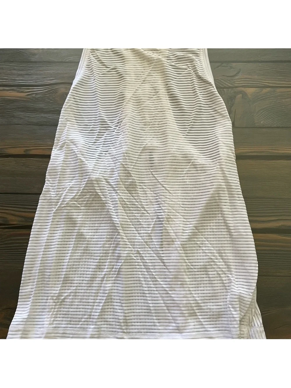 Lululemon White Striped Tie Back Racerback Tank Top Women’s Small
